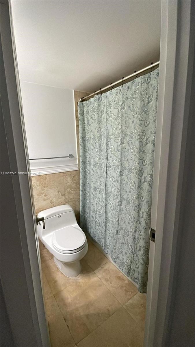 Photo of 3180 Ocean Dr #1602, Hallandale Beach, Florida, 33009 -