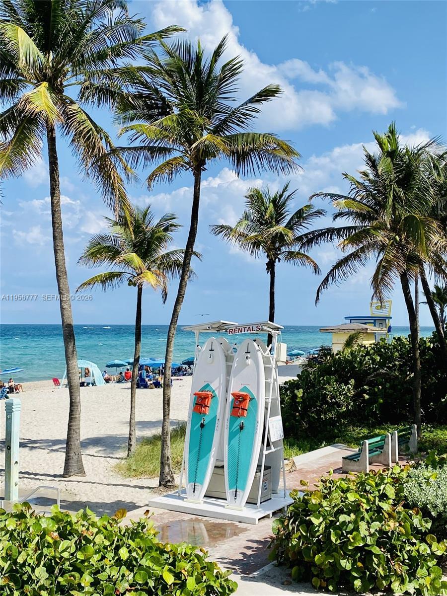 Photo of 2401 Ocean Dr  #305, Hollywood, Florida, 33019 - 