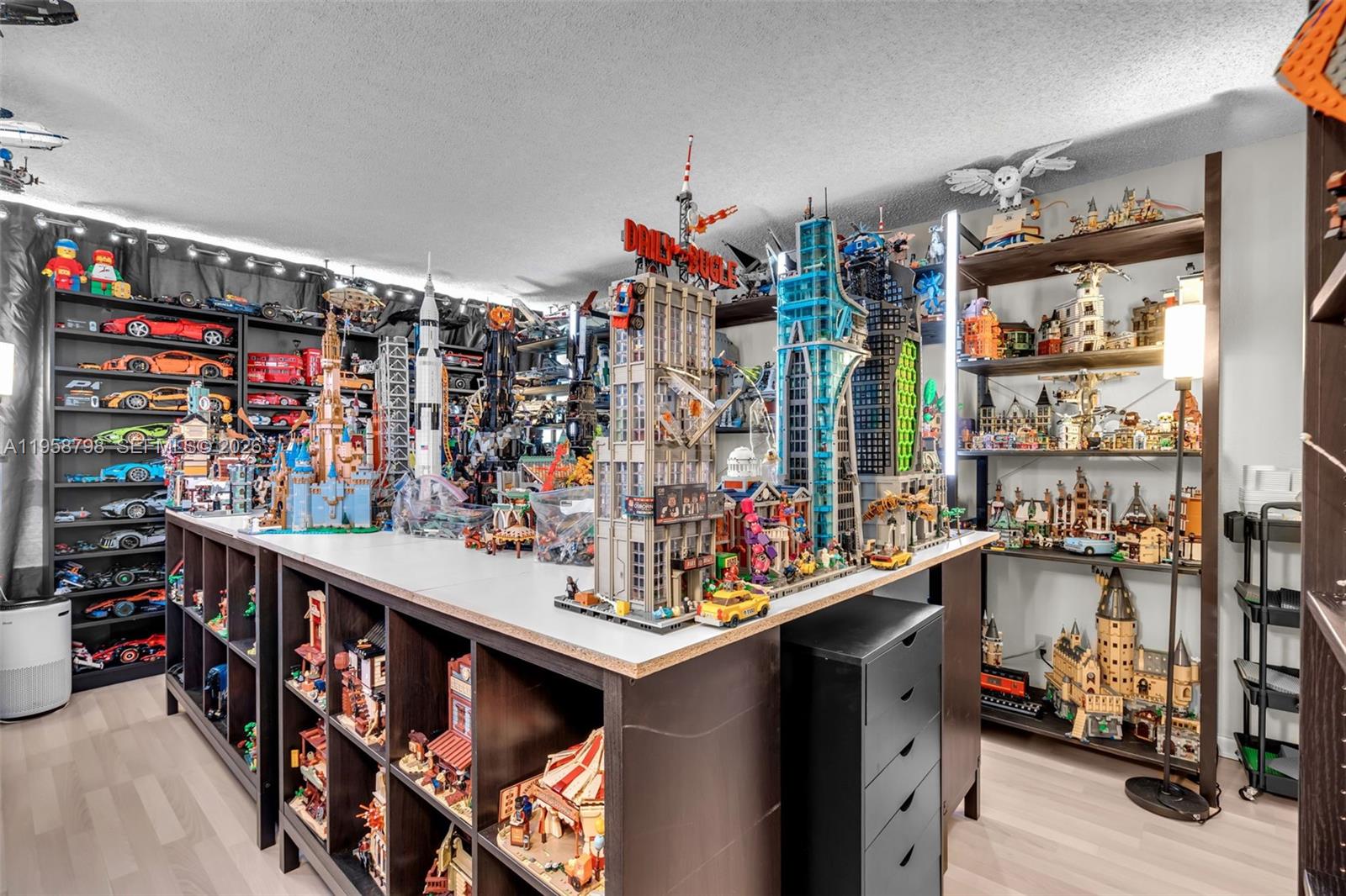 Photo of 600 Three Islands Blvd  #1021, Hallandale Beach, Florida, 33009 - 