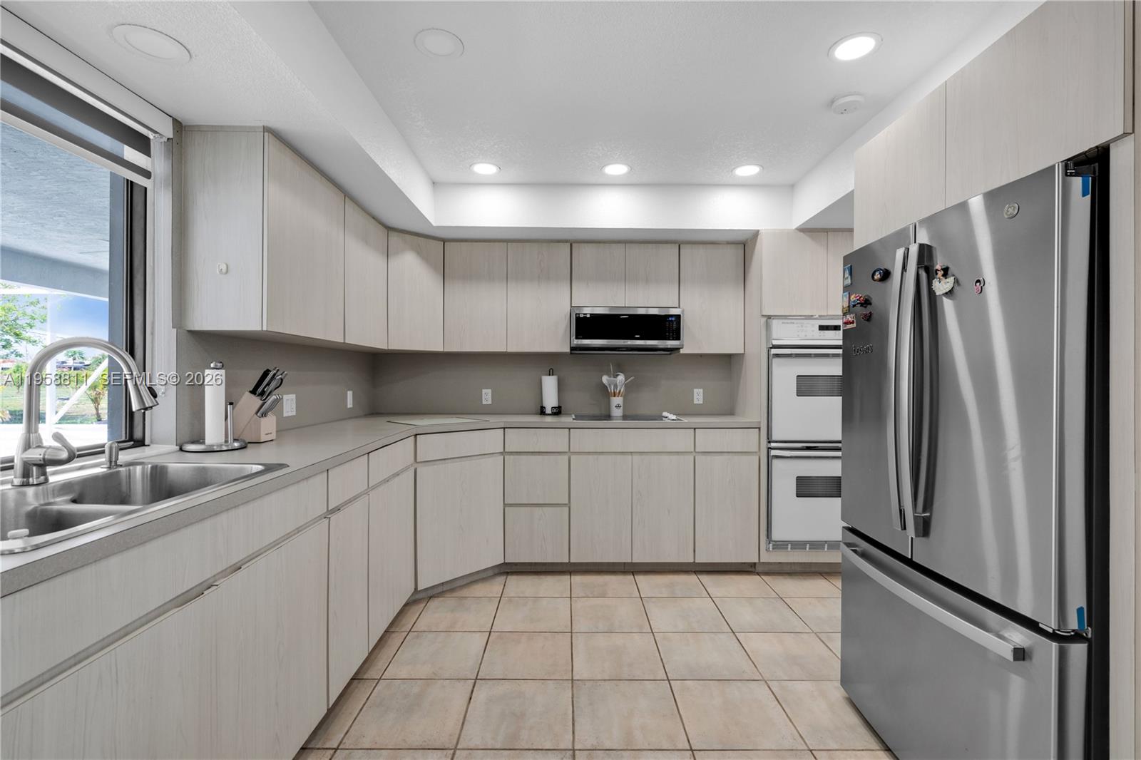 See details / sq. ft. $ 2026-02-04 0 Photo