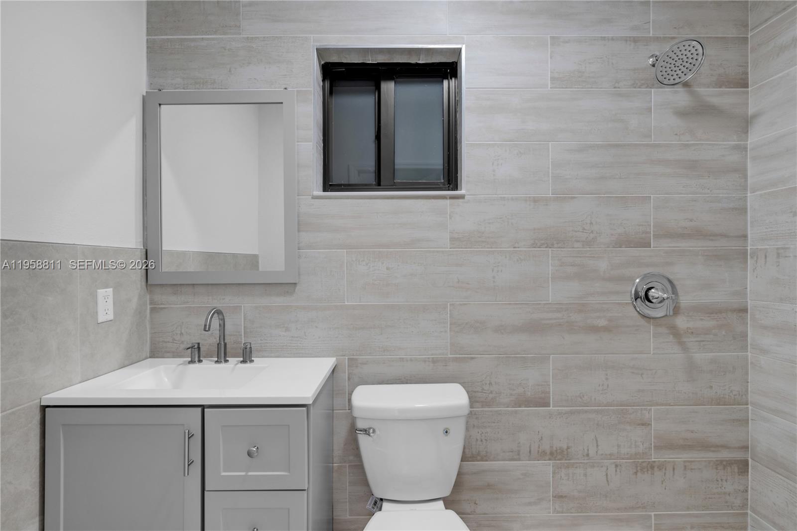 See details / sq. ft. $ 2026-02-04 0 Photo