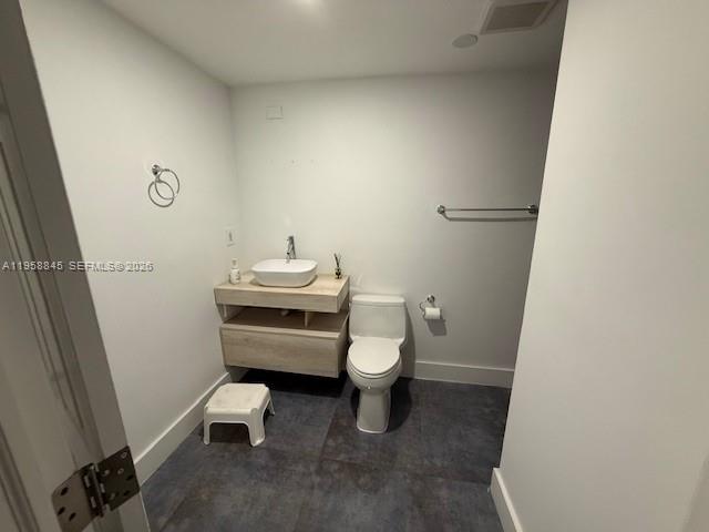   /  3345 кв.футов $ 2026-02-04 0 Фото