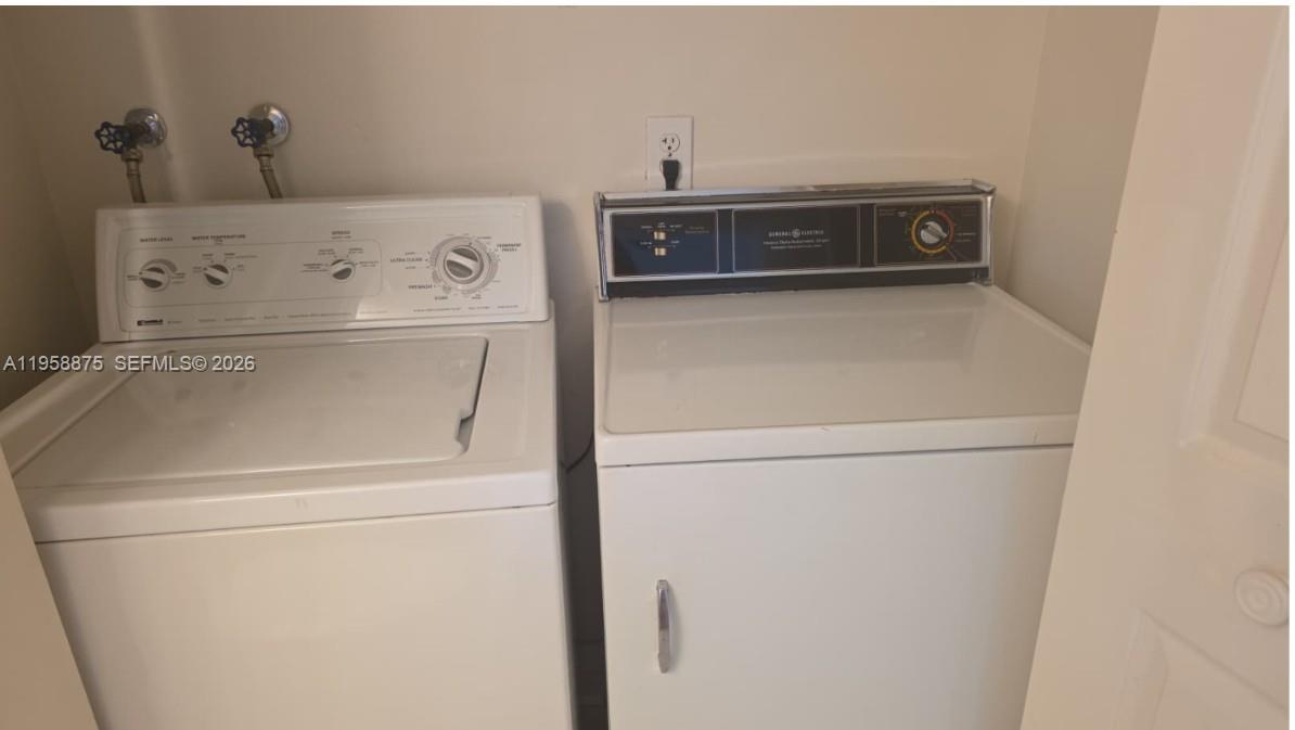 Photo of 3500 Mystic Pointe Dr  #2905, Aventura, Florida, 33180 - 