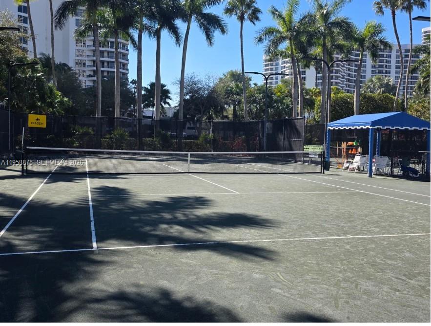Photo of 3500 Mystic Pointe Dr  #2905, Aventura, Florida, 33180 - Pickleball/Basketball Court