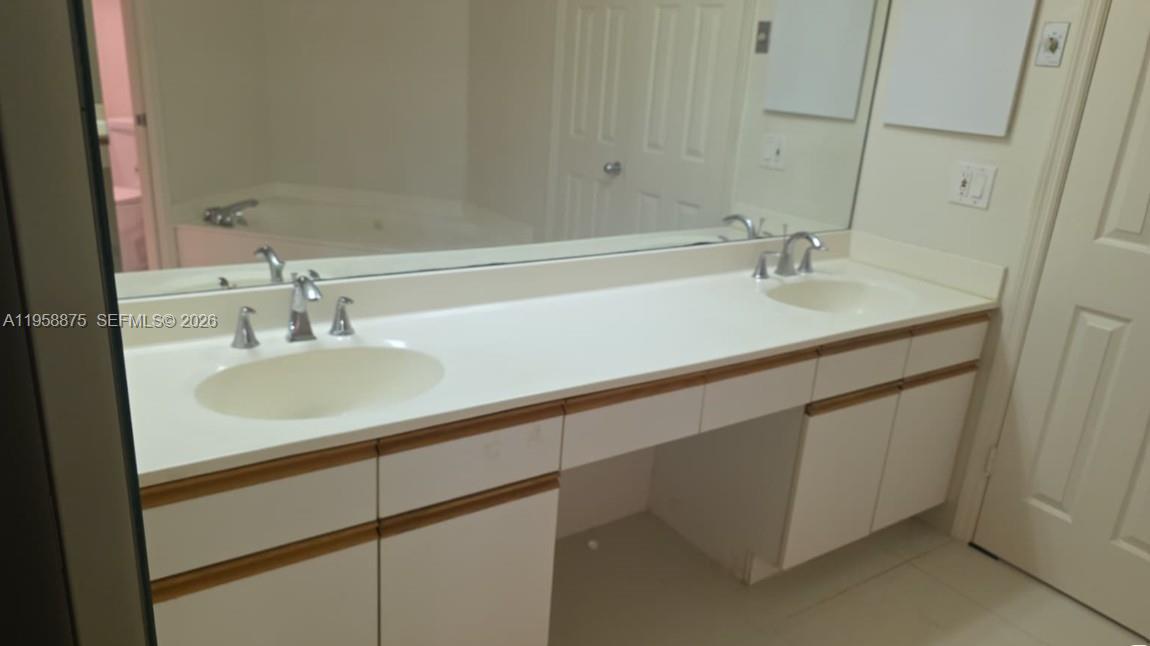 Photo of 3500 Mystic Pointe Dr  #2905, Aventura, Florida, 33180 - 