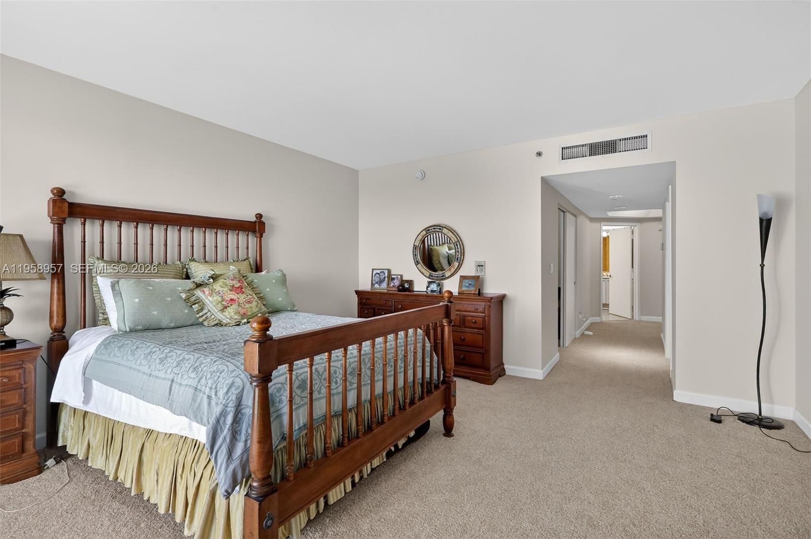 See details 1604 3 / 3 2690 sq. ft. $ 2026-02-04 0 Photo