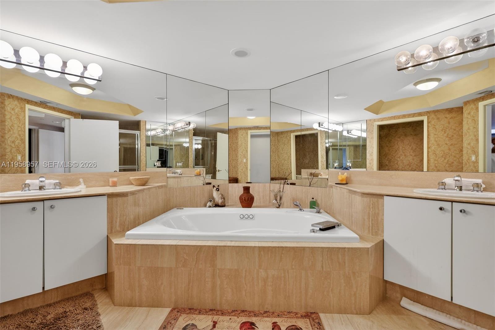 See details 1604 3 / 3 2690 sq. ft. $ 2026-02-04 0 Photo