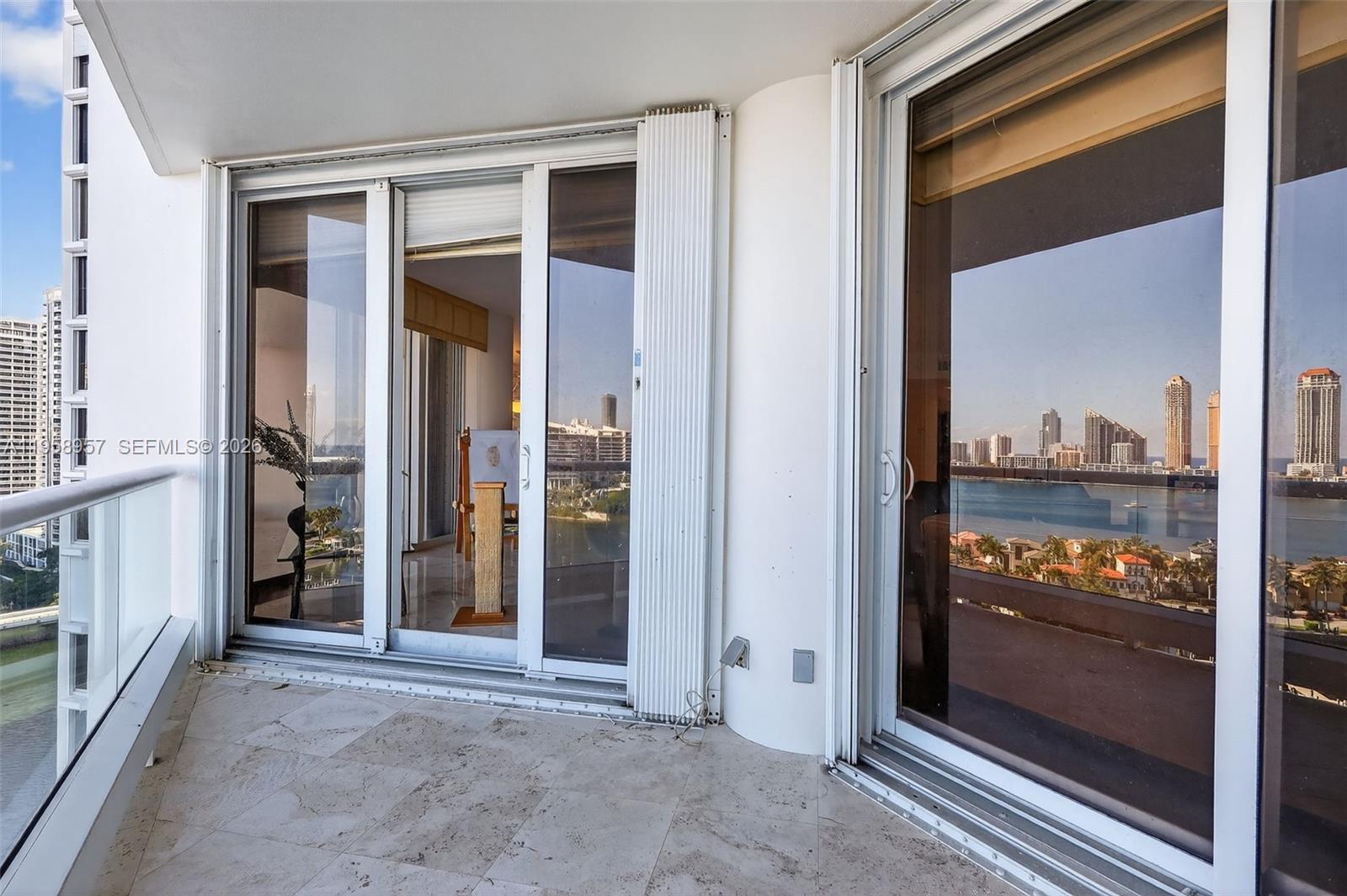 See details 1604 3 / 3 2690 sq. ft. $ 2026-02-04 0 Photo