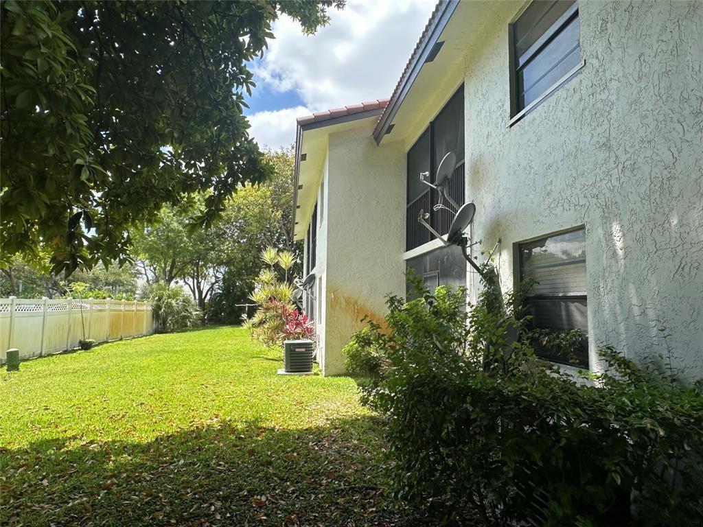 See details 1-8 / 0 sq. ft. $ 2026-06-07 0 Photo