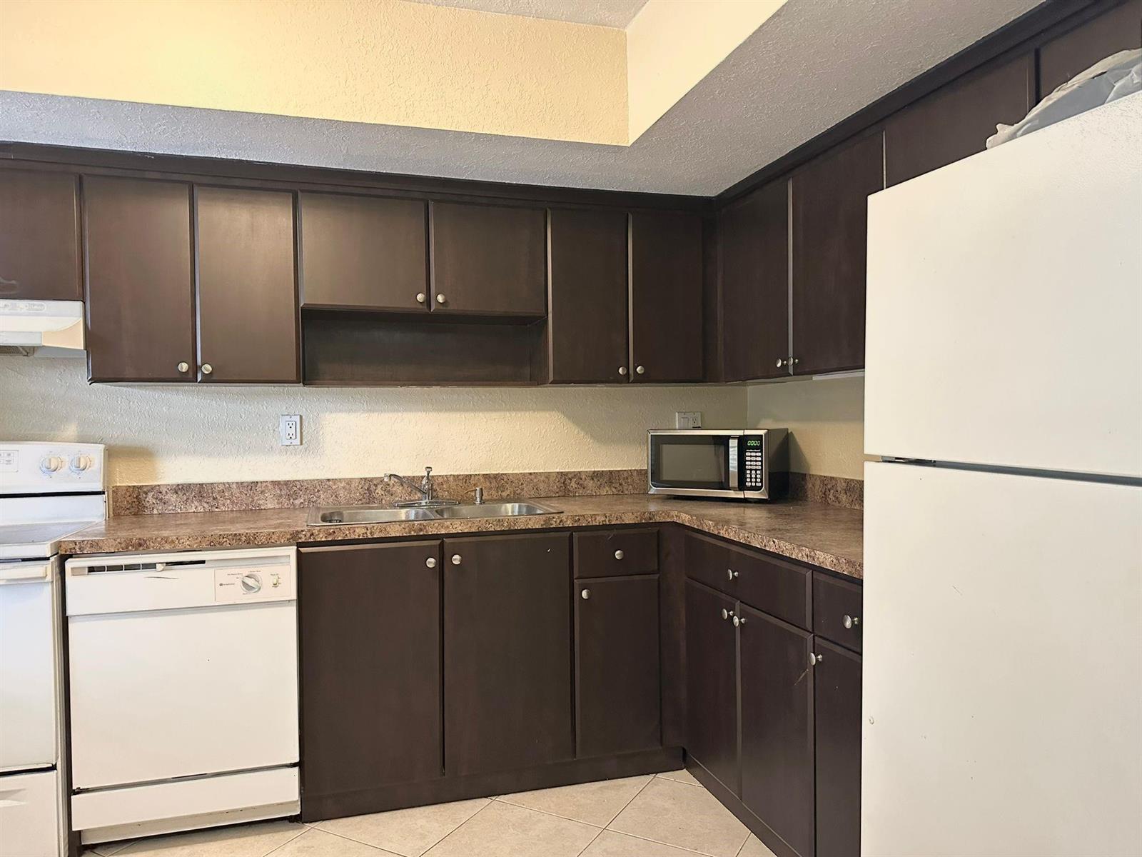 See details 1-8 / 0 sq. ft. $ 2026-06-07 0 Photo