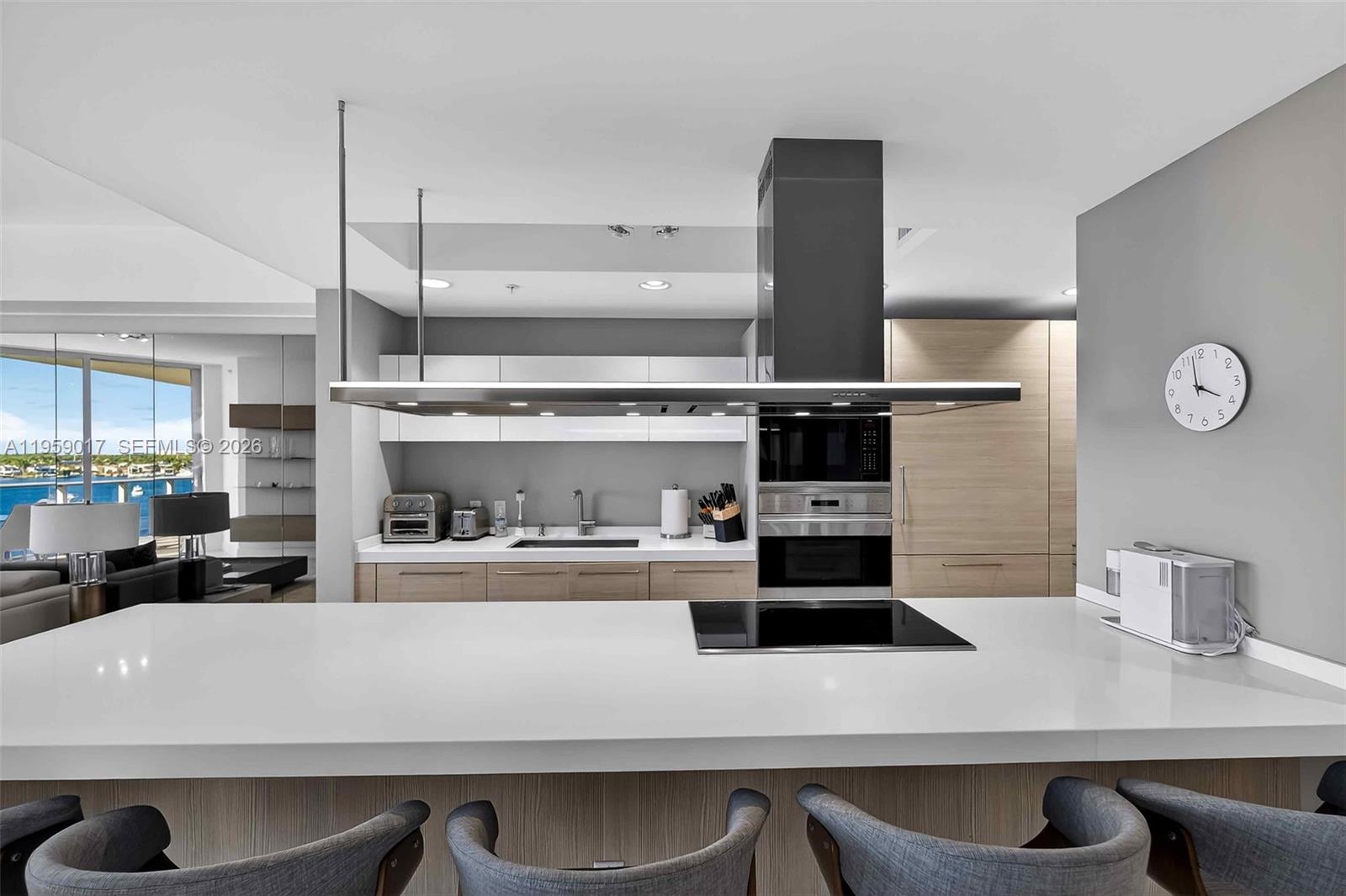 Photo of 17111 Biscayne Blvd #706, North Miami Beach, Florida, 33160 -