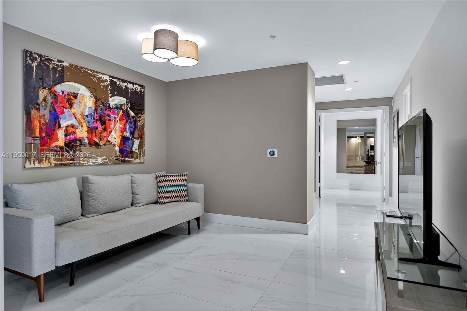 Photo of 17111 Biscayne Blvd #706, North Miami Beach, Florida, 33160 -