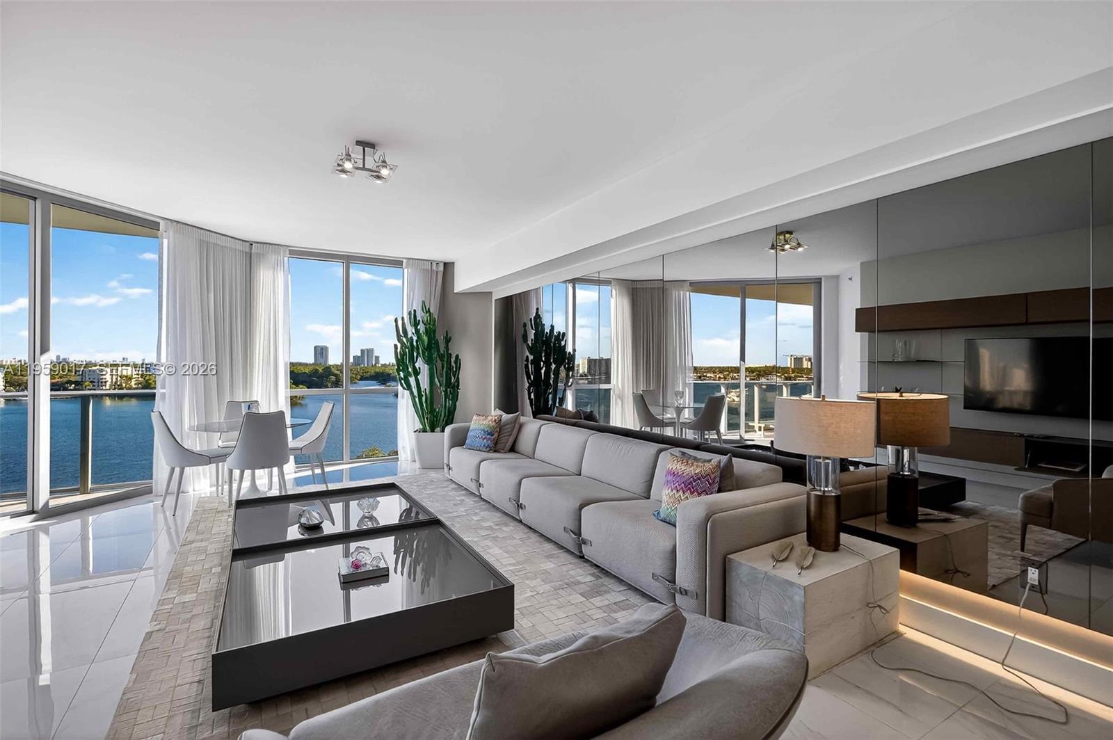 Photo of 17111 Biscayne Blvd #706, North Miami Beach, Florida, 33160 -