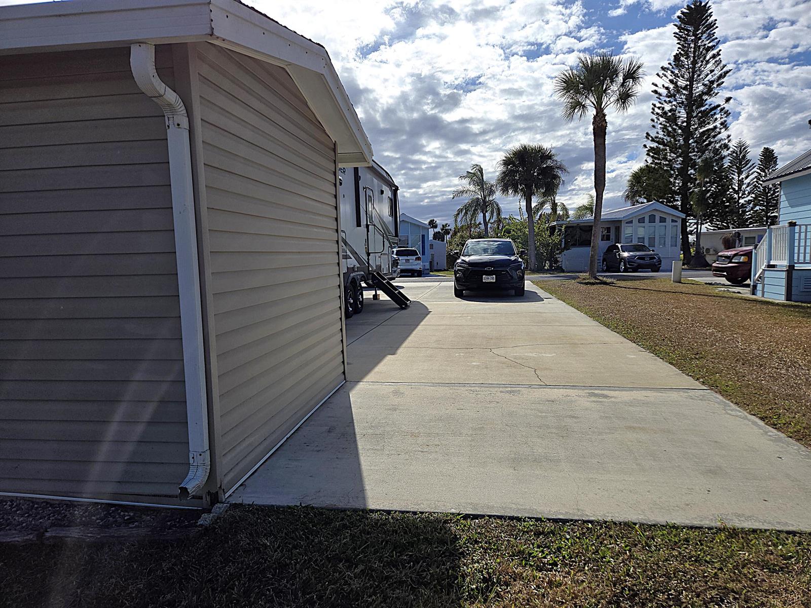   / 0  sq. ft. $ 2026-06-15 0 foto