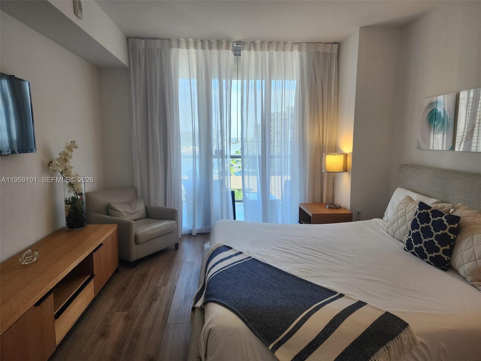 Photo of 2602 Hallandale Beach Blvd  #R805, Hallandale Beach, Florida, 33009 - 