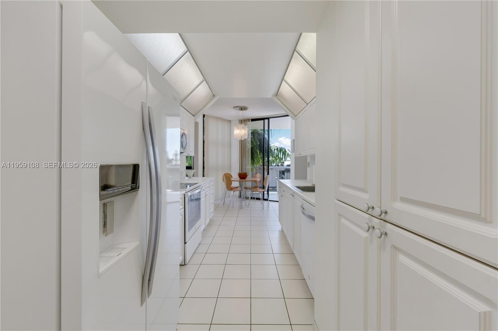 Photo of 20281 Country Club Dr  #M6, Aventura, Florida, 33180 - 