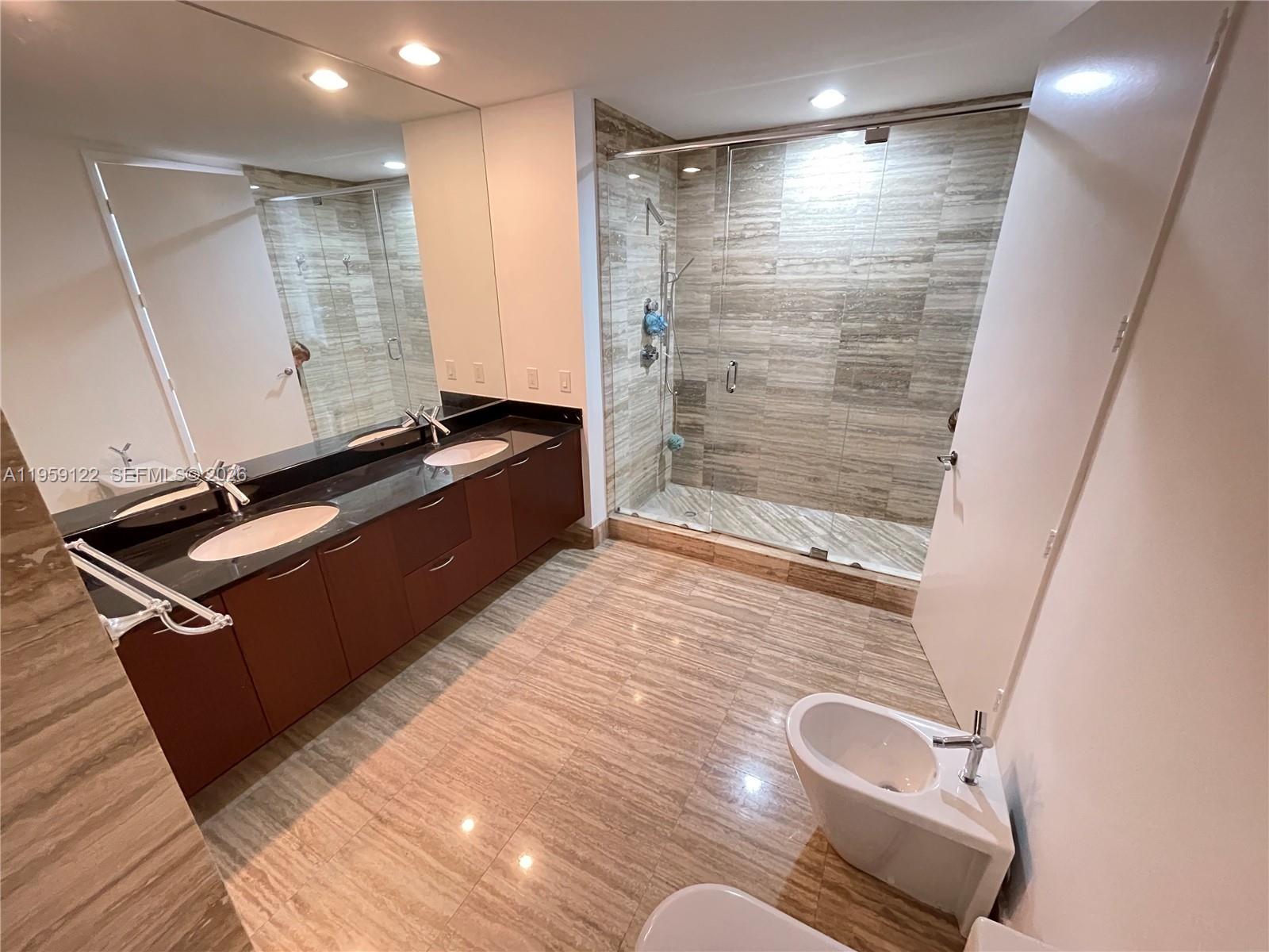3005 2 / 2 1435 sq. ft. $ 2026-02-04 0 Photo
