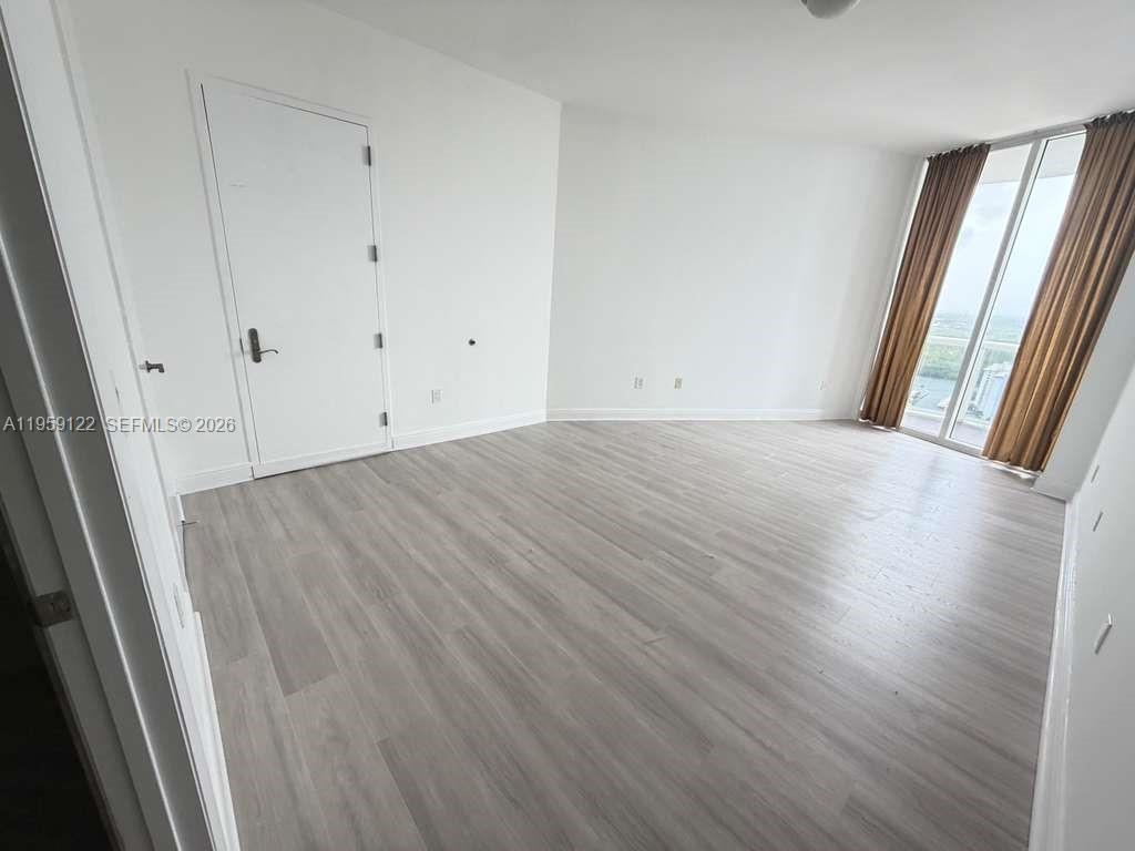 3005 2 / 2 1435 sq. ft. $ 2026-02-04 0 Photo