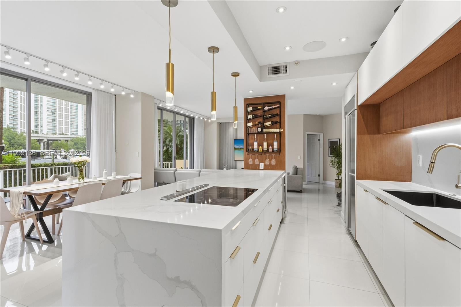 Photo of 3500 Mystic Pointe Dr  #104, Aventura, Florida, 33180 - 