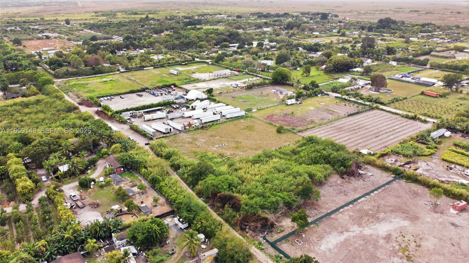   /   sq. ft. $ 2026-02-04 0 foto