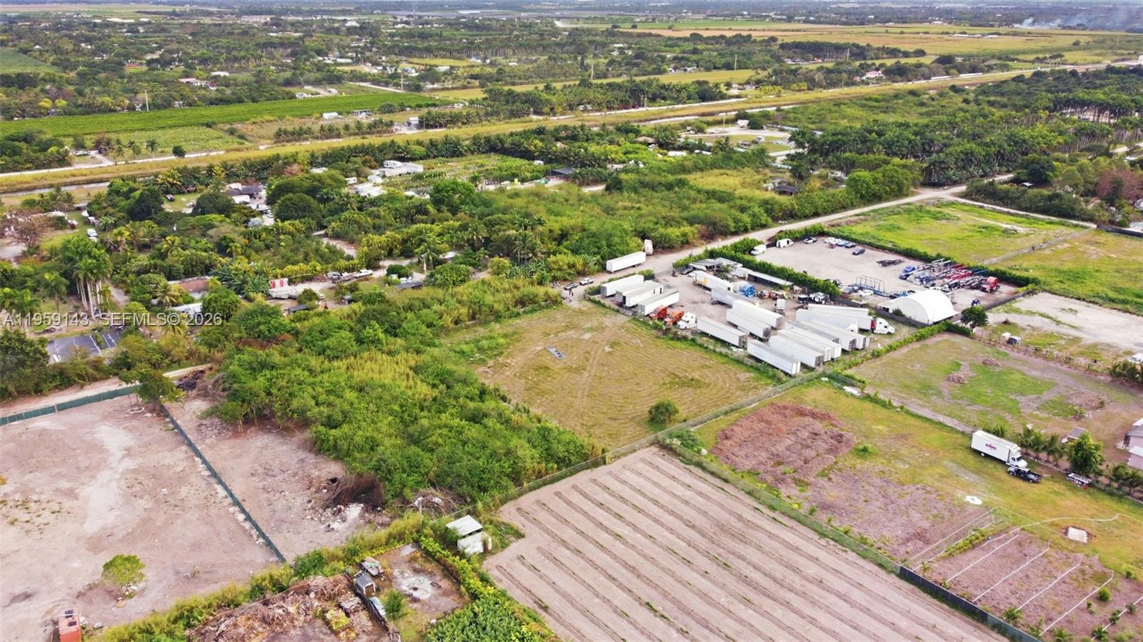   /   sq. ft. $ 2026-02-04 0 foto