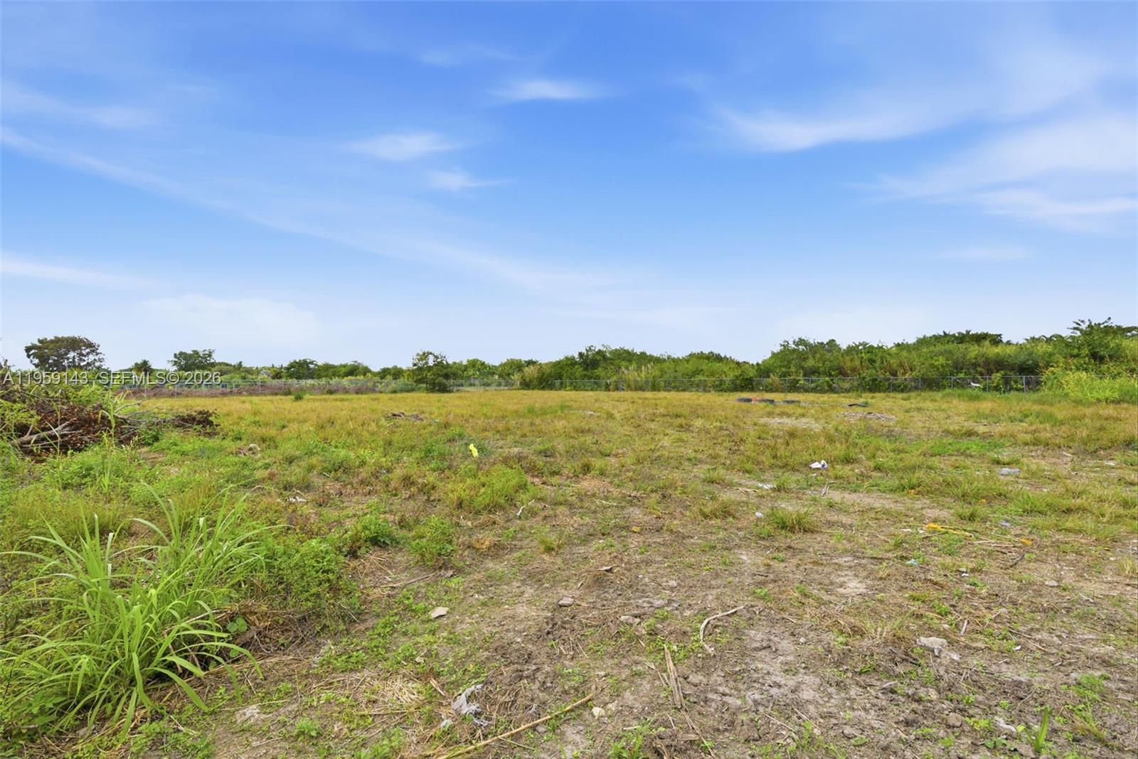   /   sq. ft. $ 2026-02-04 0 foto