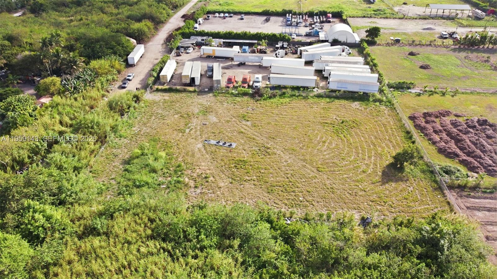   /   sq. ft. $ 2026-02-04 0 foto