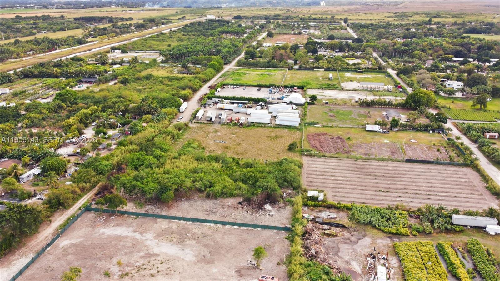   /   sq. ft. $ 2026-02-04 0 foto