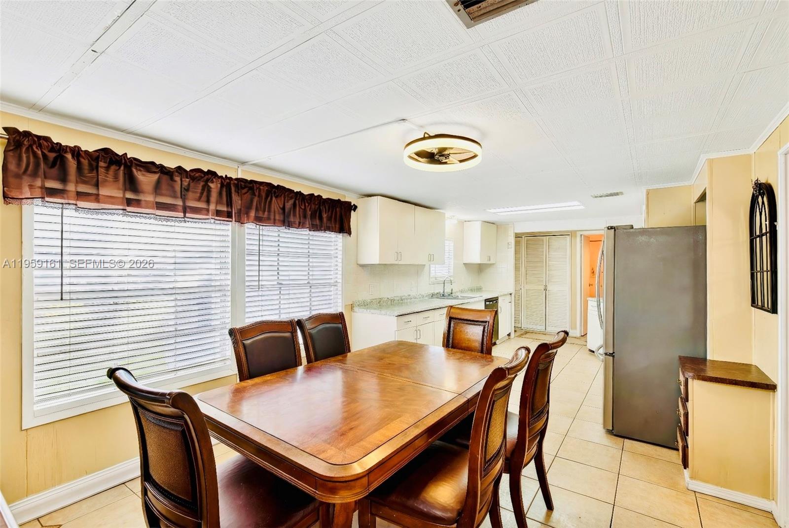 Ver detalles / sq. ft. $ 2026-04-09 0 foto