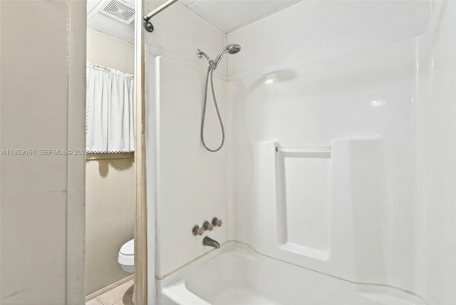 Ver detalles / sq. ft. $ 2026-04-09 0 foto