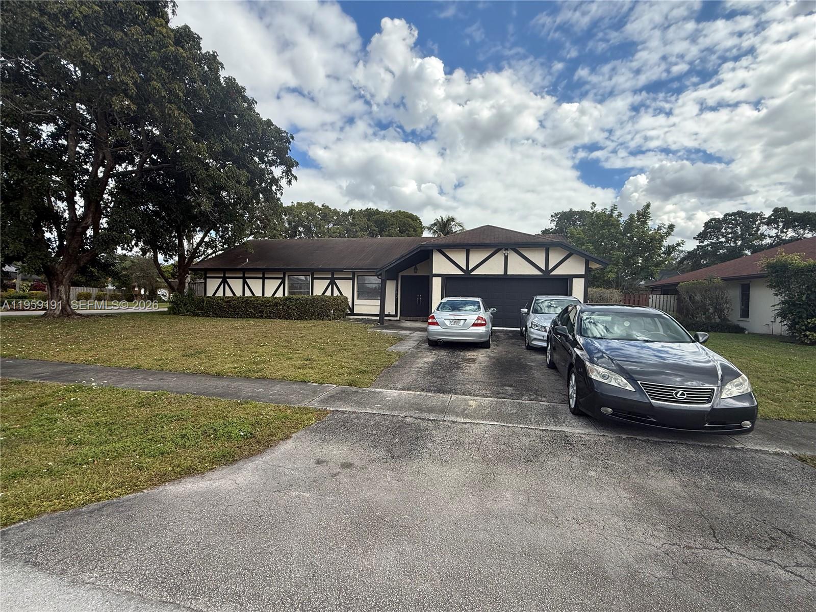 1140 4 / 2 2081 sq. ft. $ 2026-02-16 0 foto