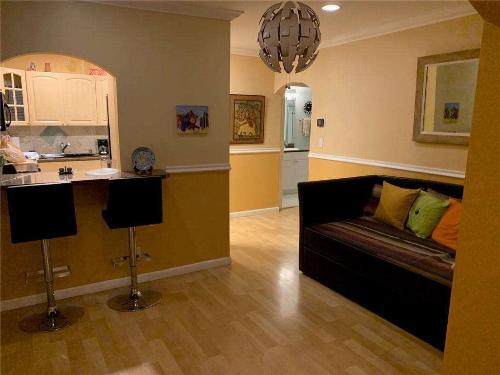   / 0 1800 sq. ft. $ 2026-06-21 0 foto