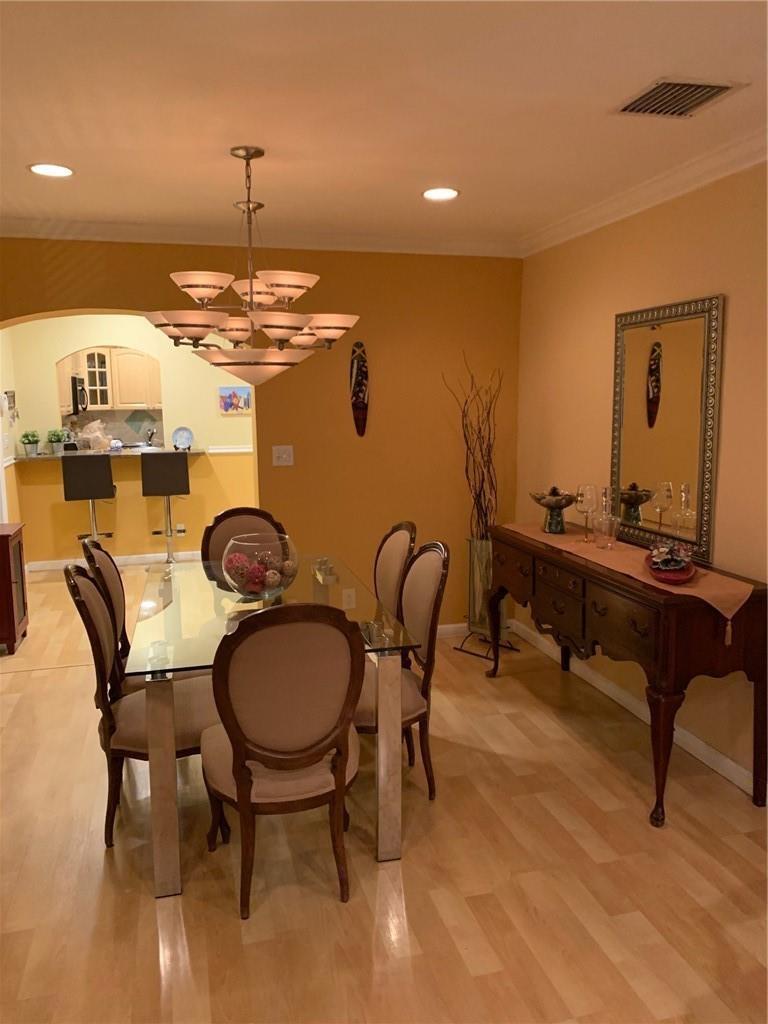   / 0 1800 sq. ft. $ 2026-06-21 0 foto