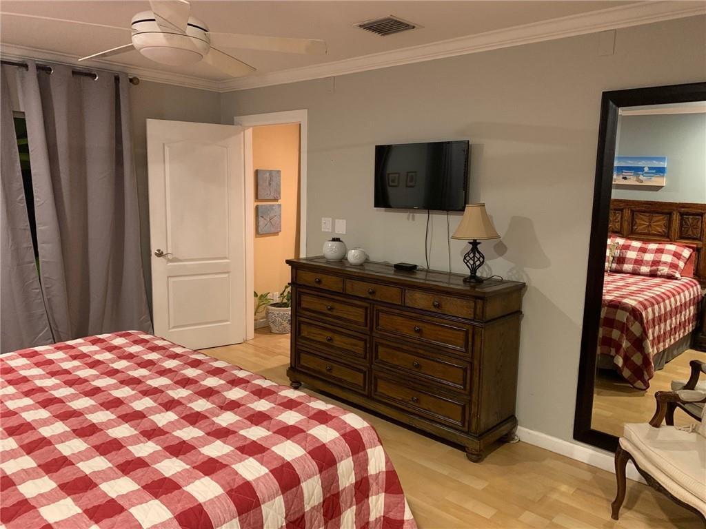   / 0 1800 sq. ft. $ 2026-06-21 0 foto