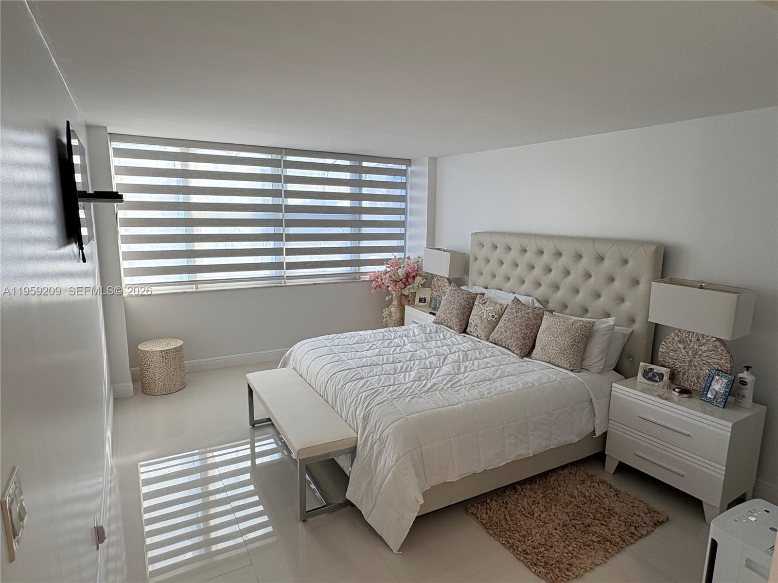 Photo of 2030 Ocean Dr  #1812, Hallandale Beach, Florida, 33009 - 