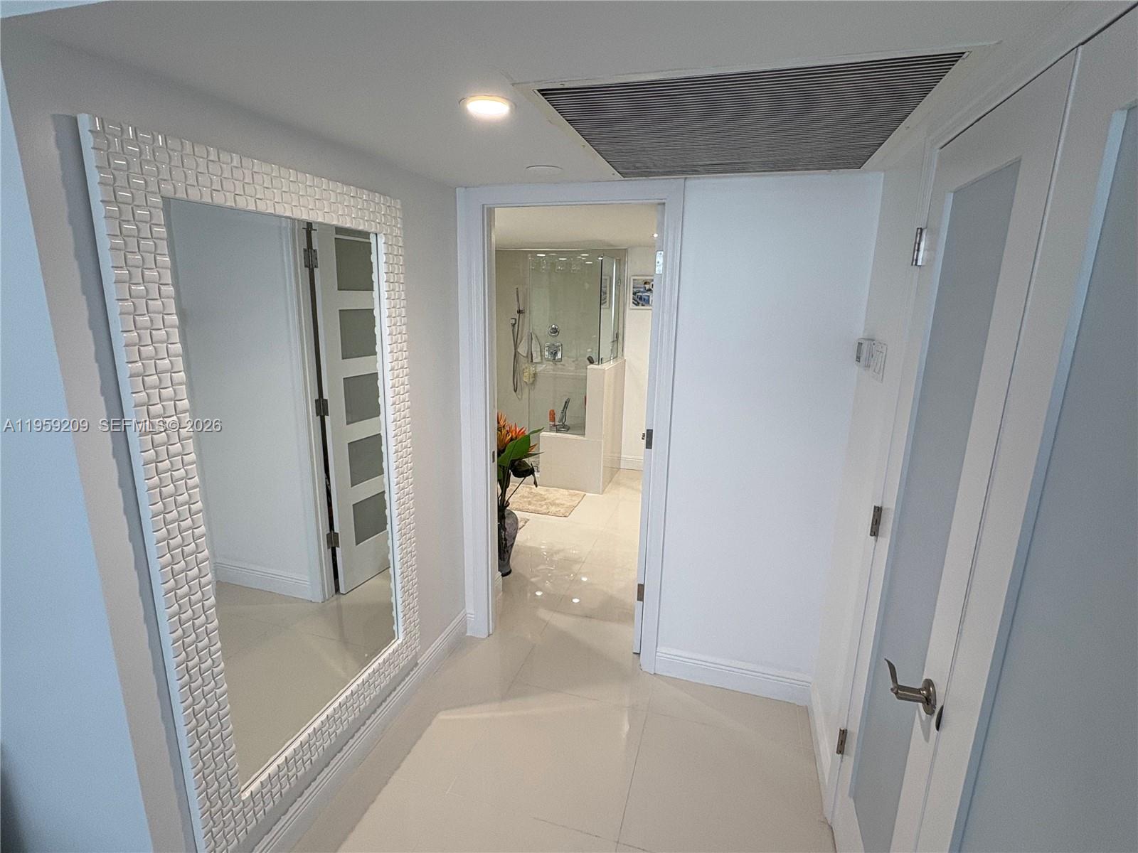 Photo of 2030 Ocean Dr  #1812, Hallandale Beach, Florida, 33009 - 