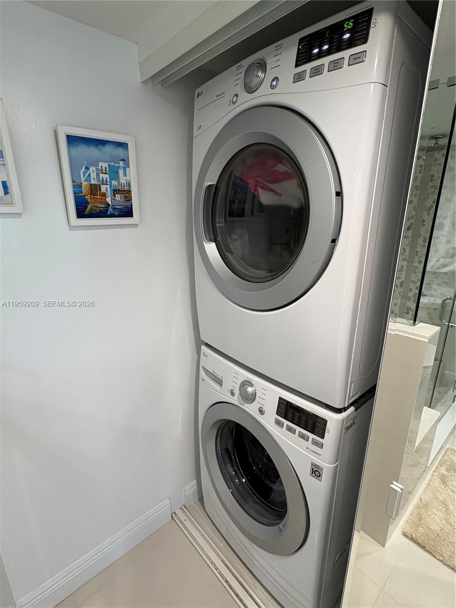 Photo of 2030 Ocean Dr  #1812, Hallandale Beach, Florida, 33009 - 