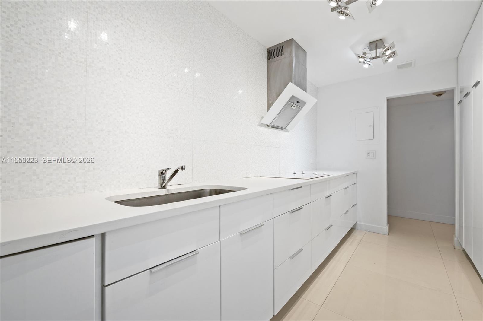 Photo of 19390 Collins Ave  #1221, Sunny Isles Beach, Florida, 33160 - 