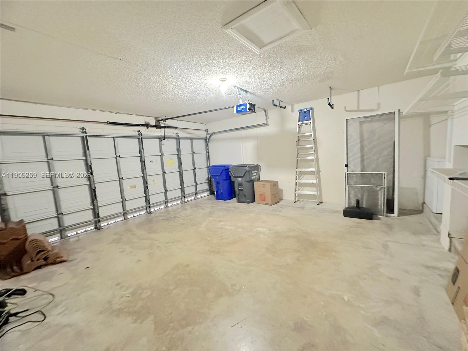 Photo of 1115 River Birch St  (1115), Hollywood, Florida, 33019 - & Laundry