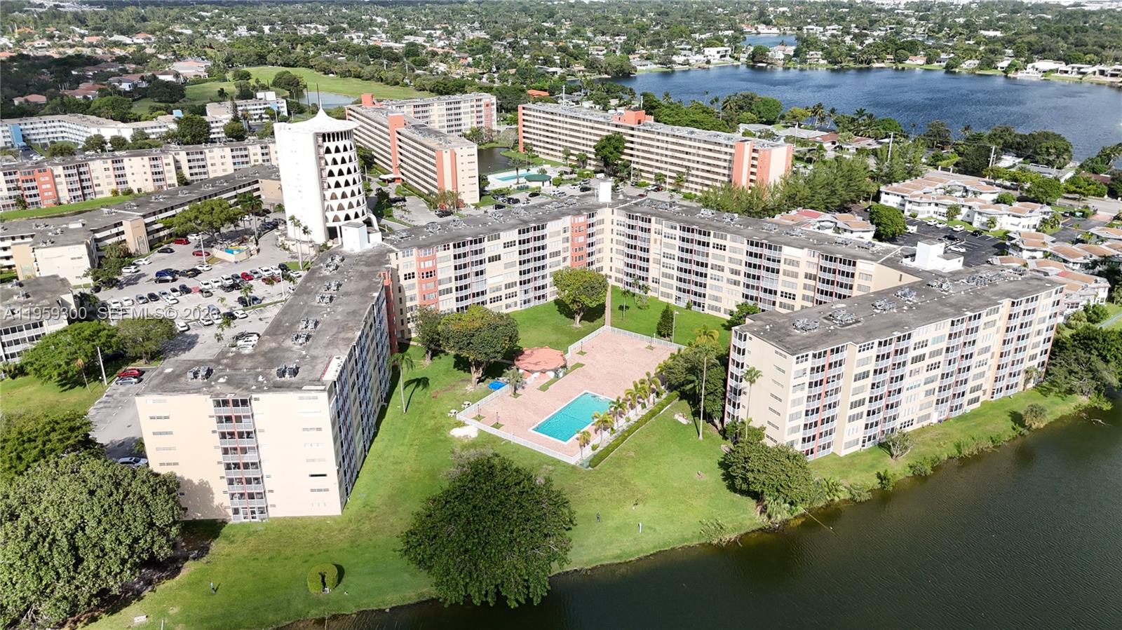 See details 507-1 1 / 2 909 sq. ft. $ 2026-02-04 0 Photo