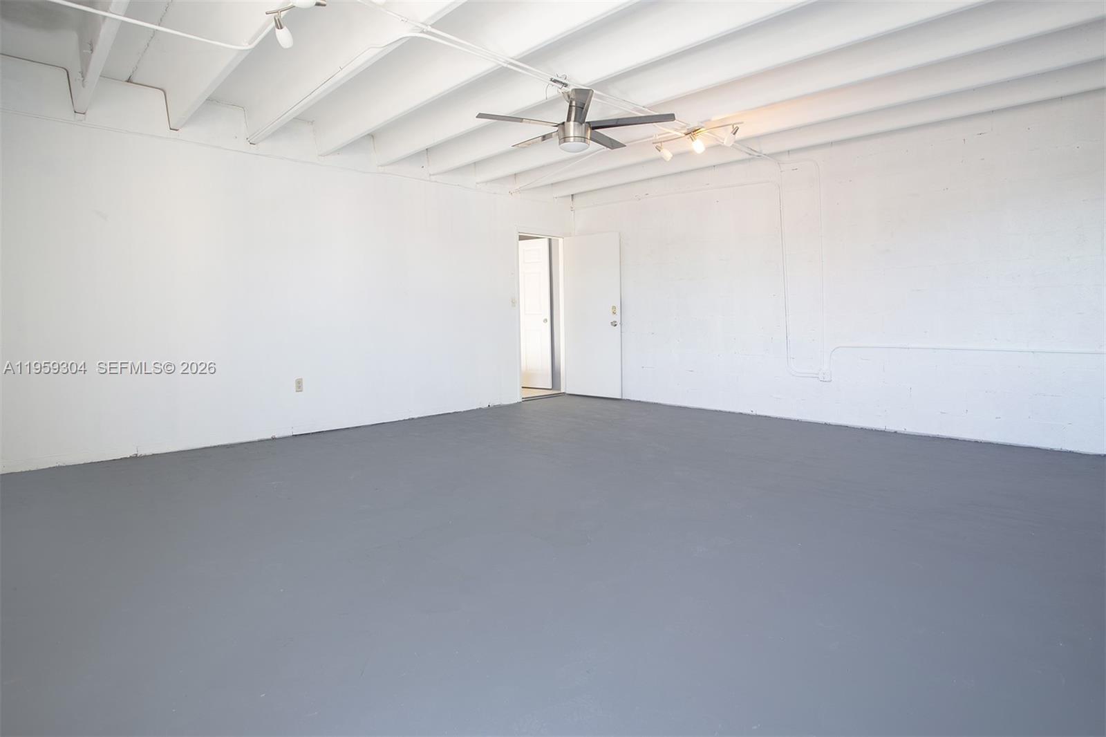   /   sq. ft. $ 2026-02-04 0 Photo