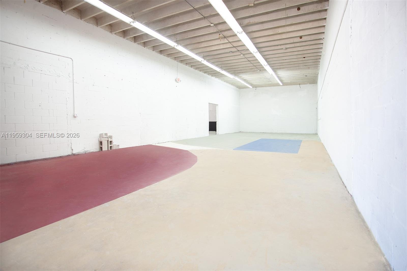   /   sq. ft. $ 2026-02-04 0 Photo