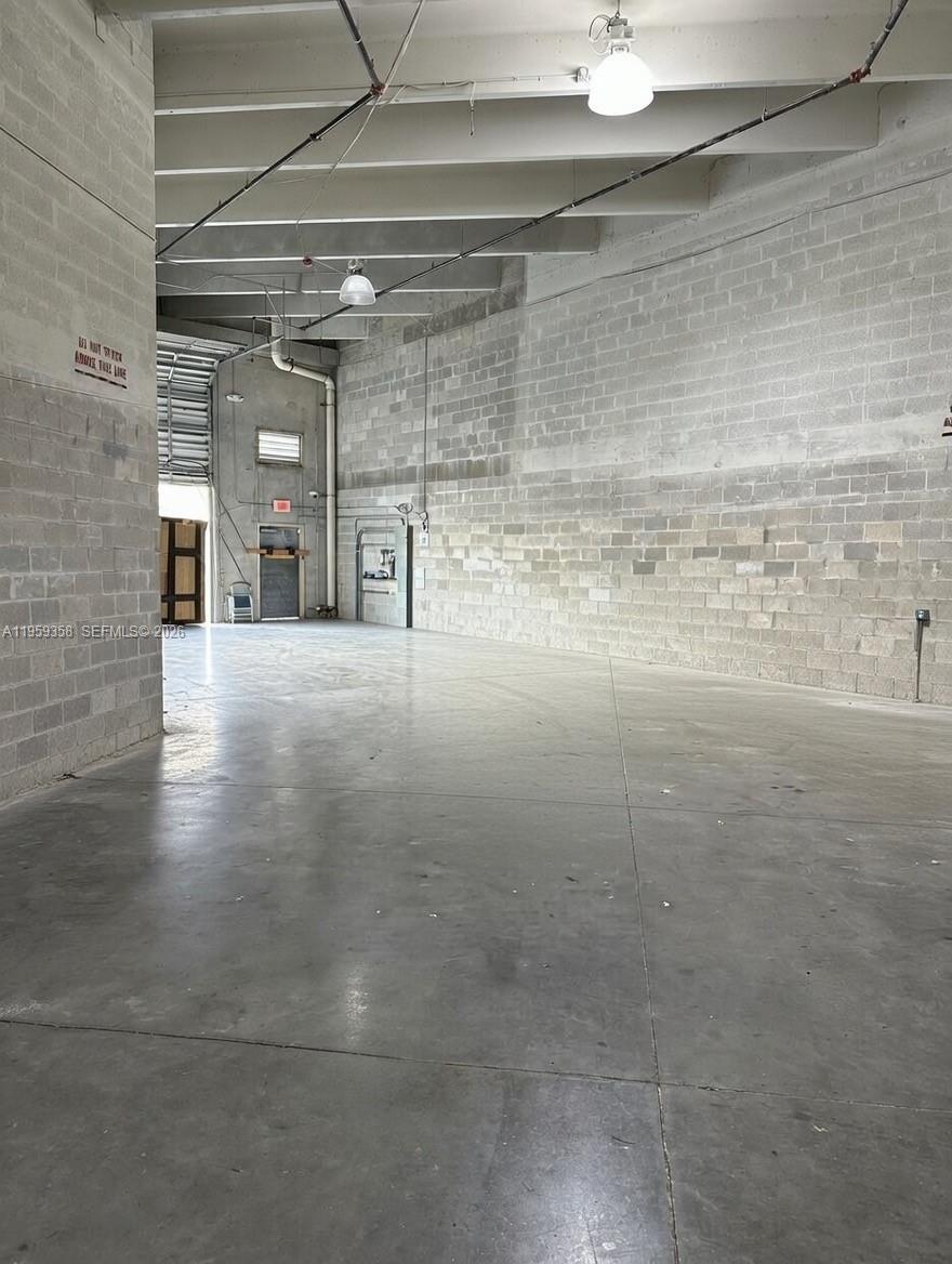 Ver detalles 166 / sq. ft. $ 2026-02-10 0 foto