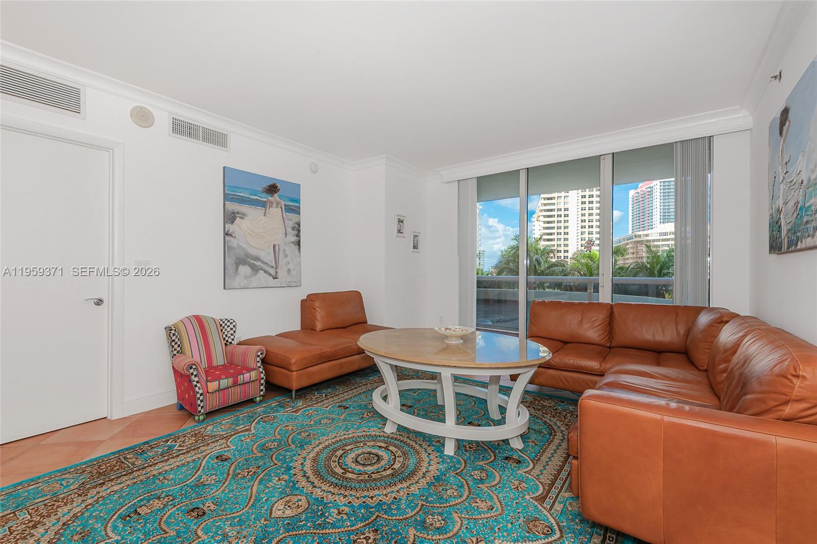 408 3 / 3 1571 sq. ft. $ 2026-04-27 0 foto