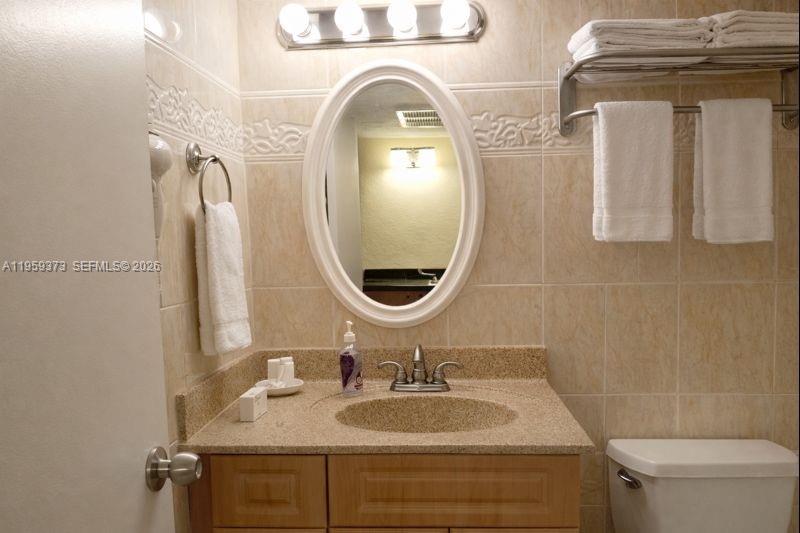 Photo of 19201 Collins Ave #707, Sunny Isles Beach, Florida, 33160 -