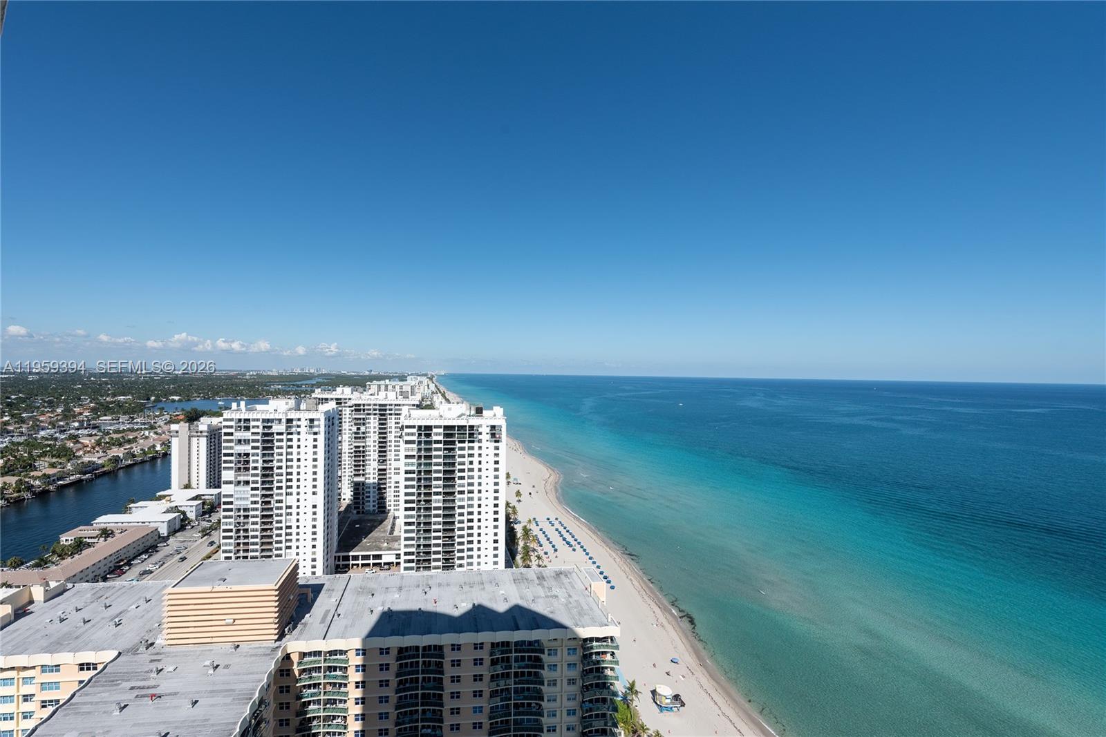 Photo of 2711 Ocean Dr  #3202, Hollywood, Florida, 33019 - 