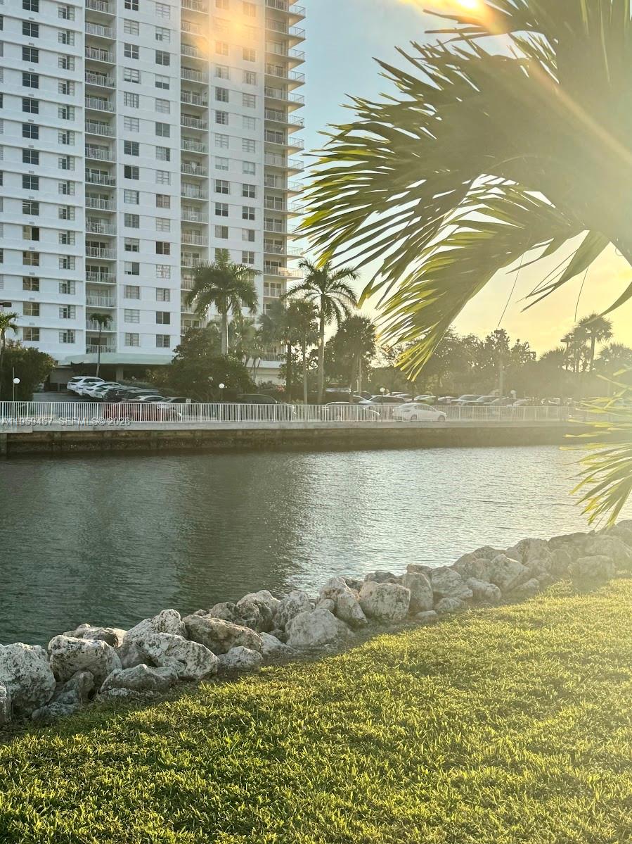 Photo of 400 Kings Point Dr #706, Sunny Isles Beach, Florida, 33160 -