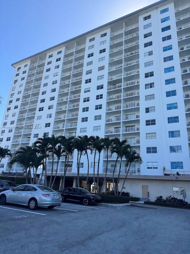 Photo of 400 Kings Point Dr #706, Sunny Isles Beach, Florida, 33160 -
