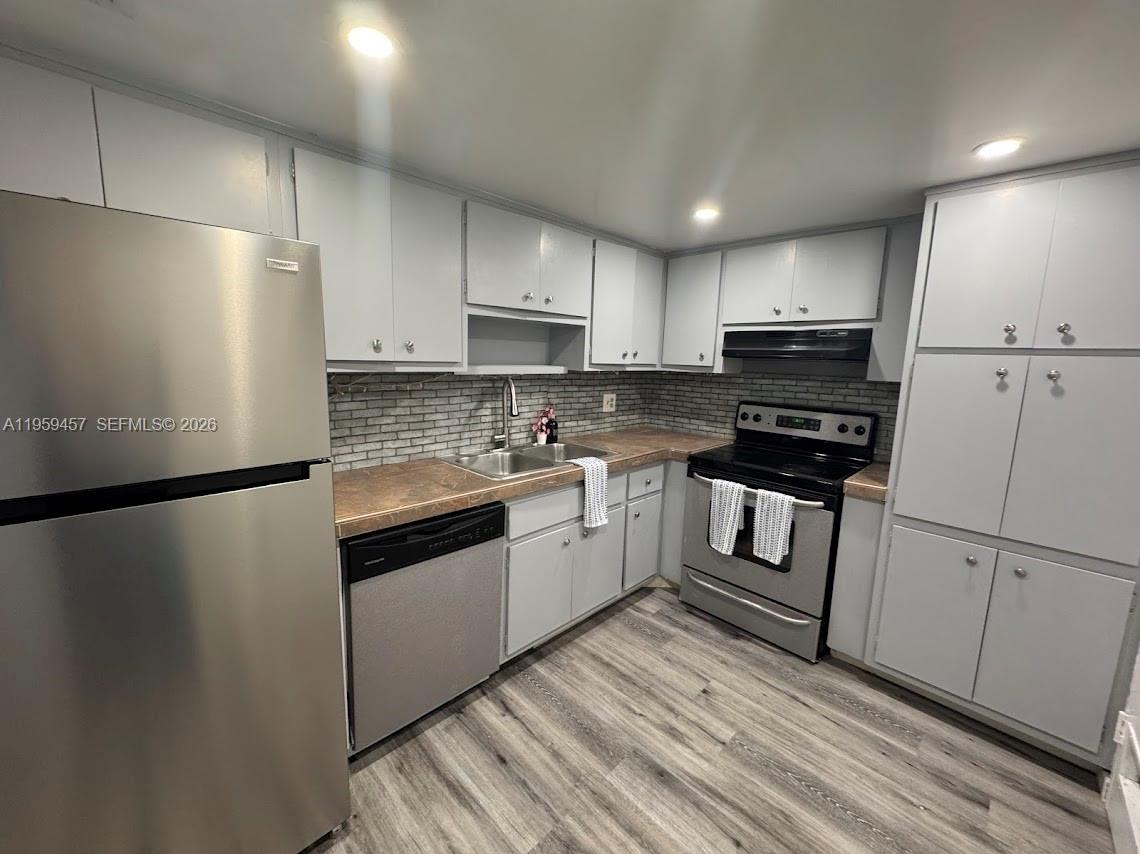 Photo of 400 Kings Point Dr #706, Sunny Isles Beach, Florida, 33160 -