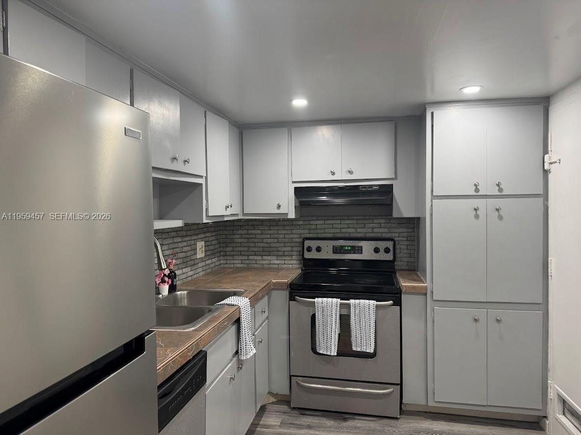 Photo of 400 Kings Point Dr #706, Sunny Isles Beach, Florida, 33160 -